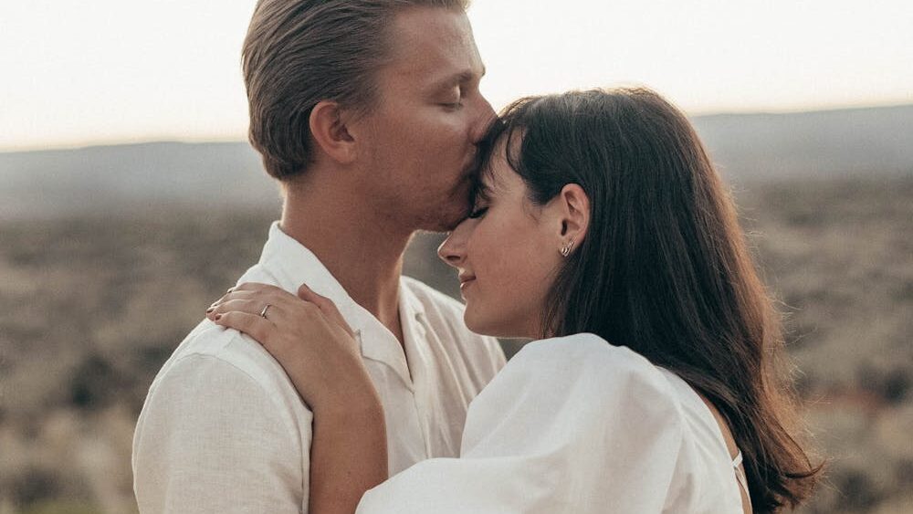 Einfühlsam: Männer mit diesen Sternzeichen haben das größte Herz